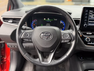 Toyota Corolla Sports Tou. Hybrid Team D/Standheizung - bilder 19