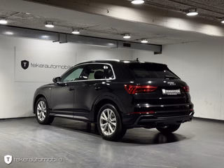 Audi Q3 35 TDI S line *AHK*Aut.*LED*CarPlay* - foto 3