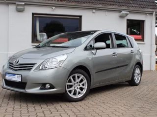 Toyota Verso Travel+Aut+Panorama+Navigation+PDC V+H