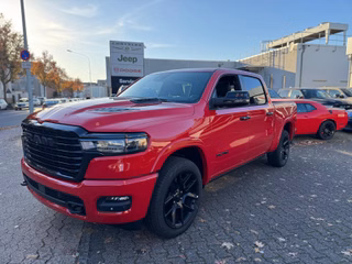 Dodge RAM Laramie Night Premium + 3 Jahre Garantie AHK + elekr. Heckklappe + Beifahrerdisplay - bilder 11