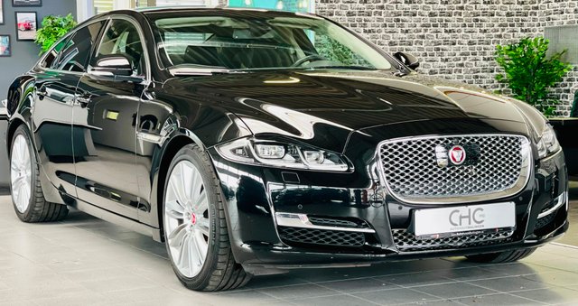 Jaguar XJ Luxury PANO|MERIDIAN|360 |4xSHZ|VOLL Gebrauchtwagen Kaufen | EZ 03/2017 | Preis 38.000 €