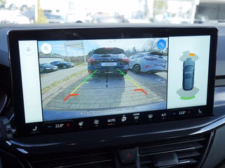 Ford Focus Turnier 1.0 EcoBoost ST-Line X MATRIX-LED - foto 9