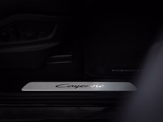 Porsche Cayenne Coupe E-Hybrid ACC LUFT BOSE HUD 360° - foto 15