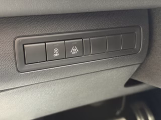 Peugeot 308 SW Allure Automatik Navi CAM Full-LED-Paket - bilder 11