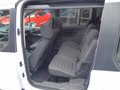 Daumennagel 8 - Ford Grand Tourneo Connect Titanium