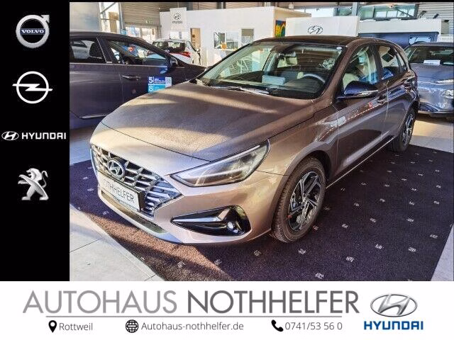 Hyundai i30 INTRO EDITION Mild-Hybrid 1.5 T-GDI leichter Hagelschaden