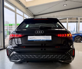 Audi A3 Sportback S-Line Sport Autom., LED Matrix Pano Sonos - bilder 26