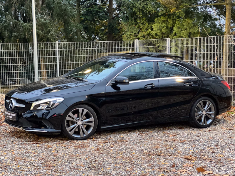 Mercedes-Benz CLA 180*URBAN*PANO*LED*NAVI*