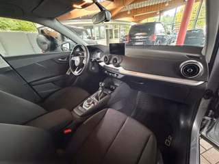 Audi Q2 35 TFSI basis MMI Navigation Plus, LED, 7 Gang S-tronic - foto 15