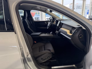 Volvo XC60 T8 Plus Dark AWD Standheizung*ACC*360°Kamera*Sitzheizung vorn&hinten*Lenkradheizung  Recharge Plug-In Hybrid - foto 7