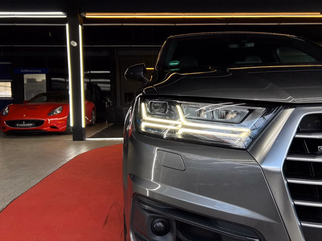 Audi Q7 3.0 TDI quattro S-Line / 7-Sitzer / HEAD-UP / SIDE ASSIST / AUDI PRE ASSIST / ACC / - foto 9