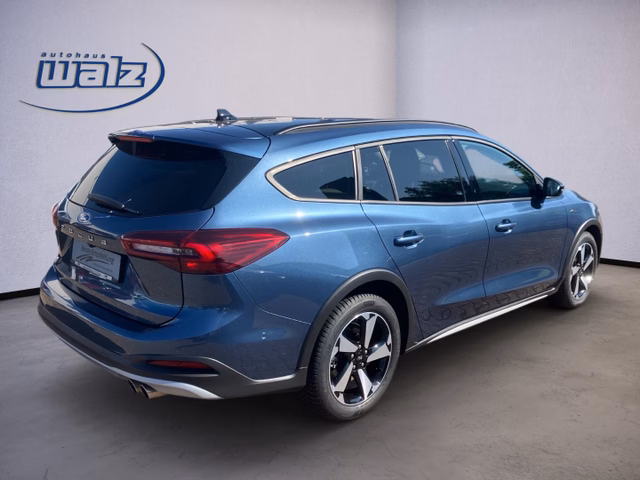 Ford Focus Turnier Active X TDCi 115PS Automatik Leder,Panodach uvm - foto 2