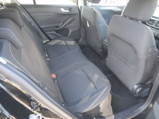 Ford Focus Turnier 1.0 EcoBoost Titanium X KEYLESS - foto 4