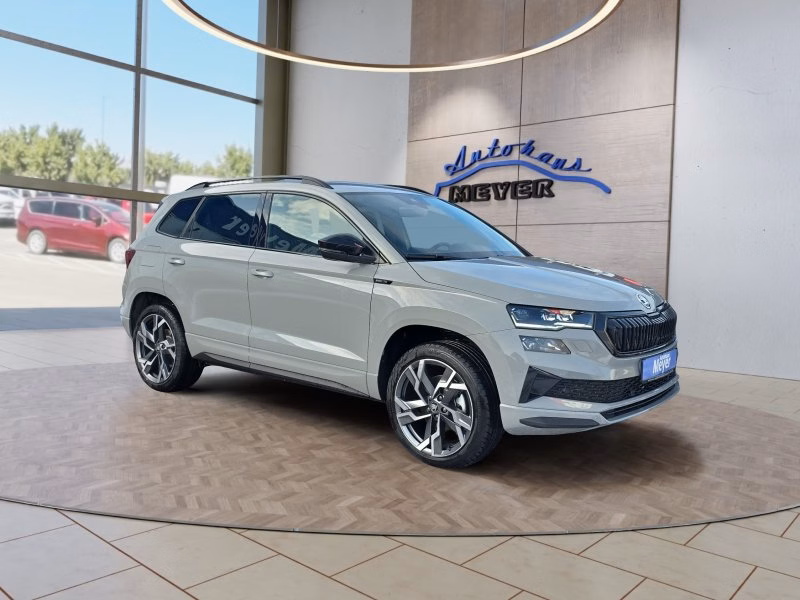 Skoda Karoq Sportline 2,0TSI DSG AHK/4*J.Gar/Navi/Matrix   **