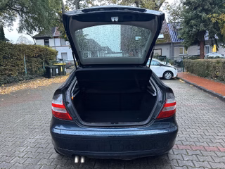 Mercedes-Benz C 200 C Sportcoupe C 200 CDI/Rentnerfahrzeug, - foto 10