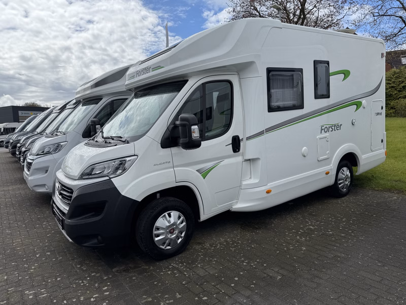 Forster FT 599 HB Dachklima Sat-Anlage Fahrassistenz 160PS