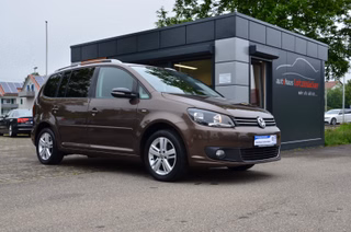 Volkswagen Touran 1.2 Match 7 SITZE,SHZ,PDC,Family,VW-SCHECKHEFT Used vehicle for sale | First registration 05/2012 | Price 9.790 €