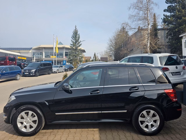 Mercedes-Benz GLK 200 CDI*2.HAND*SCHECKHEFT*SPORTPAKET*NAVI* - photo 8