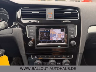 Volkswagen Golf VII Lim.Cup*2.HAND*PANO*KLIMA*NAVI*SHZ*EUR5 - bilder 23