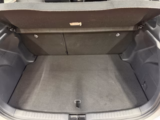 Toyota Yaris Hybrid Style - foto 14