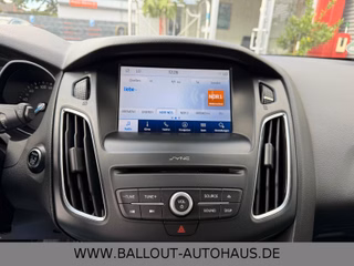 Ford Focus Turnier Titanium*KLIMA*NAVI*TEMP*SYNC*SHZ* - photo 11