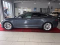 Daumennagel 2 - Tesla Model S Performance  BATTERIE NEU