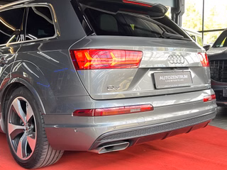 Audi Q7 3.0 TDI quattro S-Line / 7-Sitzer / HEAD-UP / SIDE ASSIST / AUDI PRE ASSIST / ACC / - foto 4