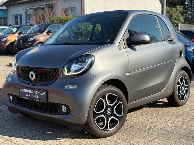 Smart ForTwo*PRIME*KAMERA*PANO*AMBIENTE*LEDER*90PS*