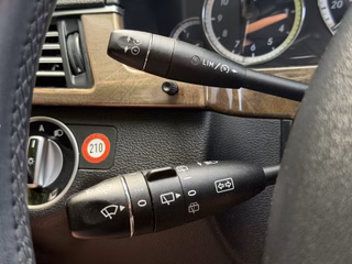 Mercedes-Benz E 200 CGI BlueEfficiency Automatik Navi - bilder 16