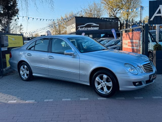 Mercedes-Benz E200 Kompressor*Aut*Leder*Szhz*Temp*TÜV NEU*