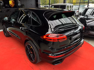 Porsche Cayenne 3,0 Diesel Platinum Edition CHRONO / PANO / CAM / BOSE / START-STOP - foto 5