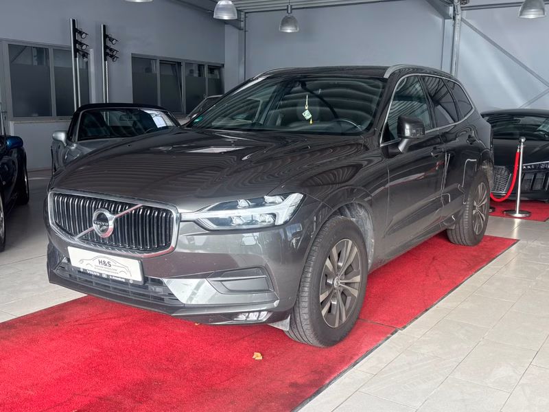 Volvo XC60 Momentum Pro 2WD HUD/H&KPANO