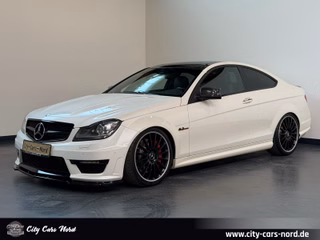 Mercedes-Benz C 63 AMG COUPÉ PERFORMANCE-PANORAMA-BI.XENON Gebrauchtwagen Kaufen | EZ 10/2011 | Preis 47.999 €