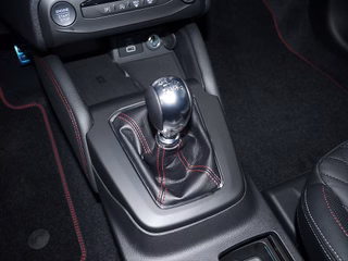 Ford Focus Turnier ST-Line X 1.0 EcoBoost Hybrid - foto 3