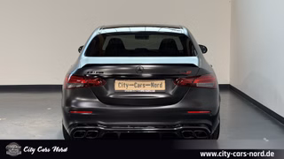 Mercedes-Benz E 63S AMG 4M+ PERF.SITZ+360°+PANO+MULTIBEAM - bilder 4
