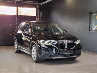 BMW X1 xDrive 25e Advantage*AHK*NAVI*LED*PDC* - photo 1