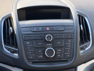 Opel Zafira C Tourer Edition/ 7 Sitzer / - foto 15