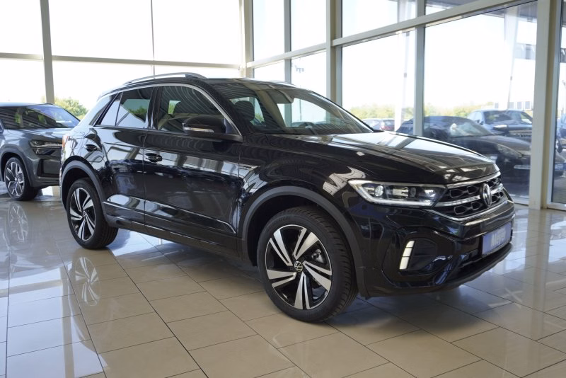 Volkswagen T-Roc R-Line 1,5TSI DSG UPE=45500 Euro    **