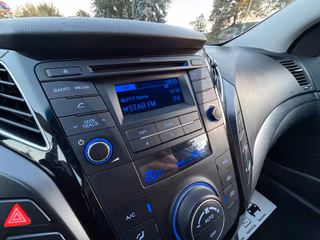 Hyundai i40CW Blue Trend 1.7CRDI*Aut.*SHZ*Temp.*PDC*EU6* - foto 14