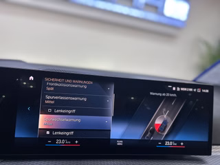 BMW 320 d xDrive M SPORT STHZ HUD ENTERTAINMENT-P INNOVATIONS-P - bilder 29