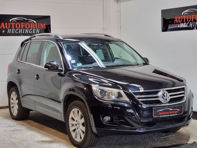 Volkswagen Tiguan Sport & Style 4Motion Tiptronic Navi Kamera AHK 1.Hand
