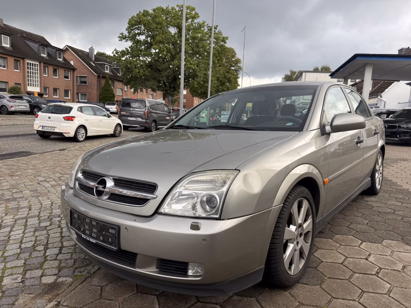 Opel Vectra C Limousine 1,8 Zahnriemen 08/25 AHK PDC Klima