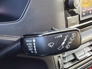 Volkswagen T-Cross Basis  Apple CarPlay Virtual Cockpit - bilder 16