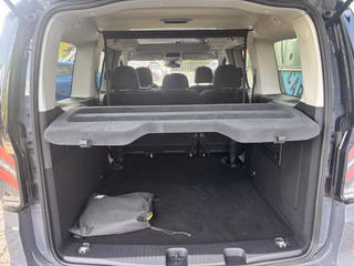 Ford Grand Tourneo Connect PHEV Active 115PS PanoDach - bilder 9