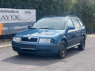 Skoda Octavia Combi Collection 4X4 - foto 1