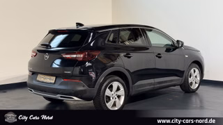 Opel Grandland Innovation Aut. PANORAMA+LED+PDC+SHZ - фото 1