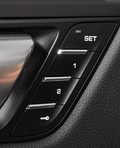 Daumennagel 19 - Porsche Macan PDK Pano 18-Wege AHK PANO BOSE