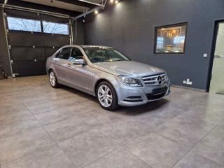 Mercedes-Benz C 180 Lim.*NAVI*SITZHZG*KLIMA*EINPARKHILFE* - photo 1