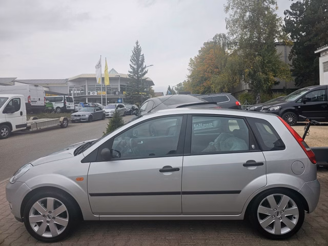 Ford Fiesta 1.6 16V Ghia Automatik*HU/AU NEU*KLIMA* - foto 8