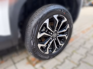 Toyota Yaris Cross Hybrid FWD Teamplayer +Safety- & Winter Paket - bilder 9